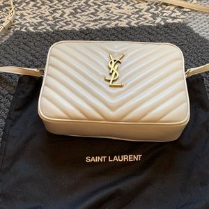 Flawless Saint Laurent (YSL) Lou Camera Bag in White